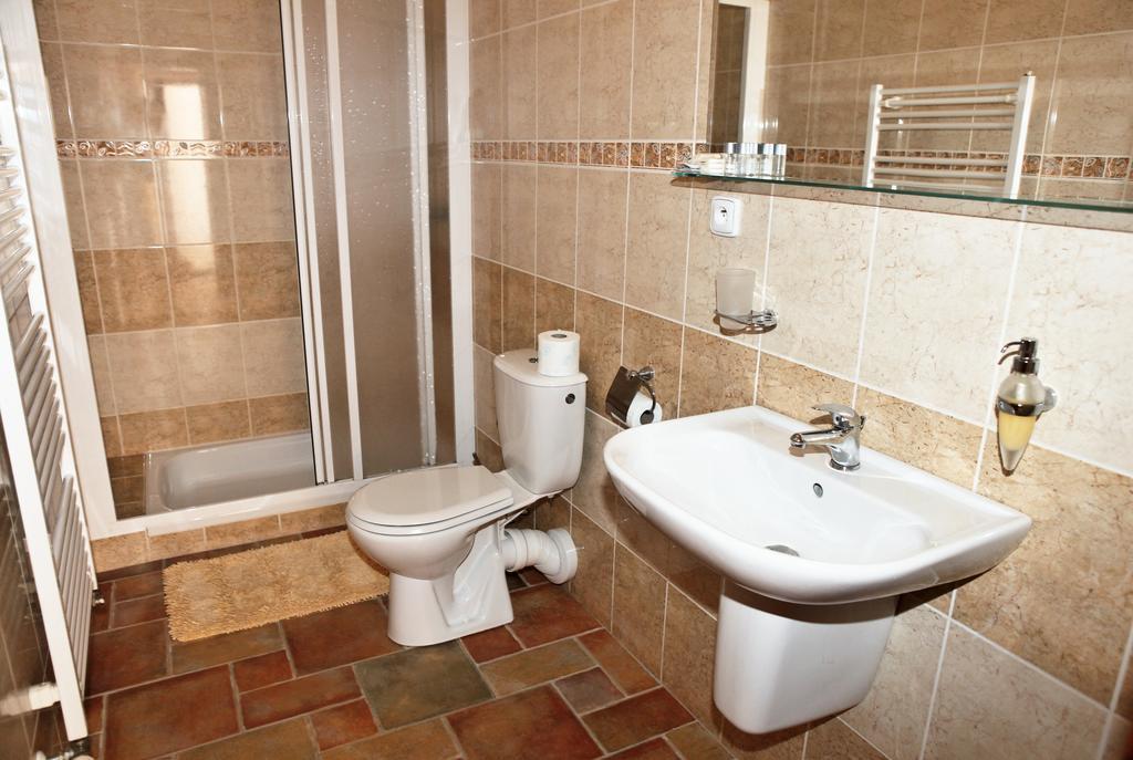 Hotel Pelikan Třeboň Zimmer foto