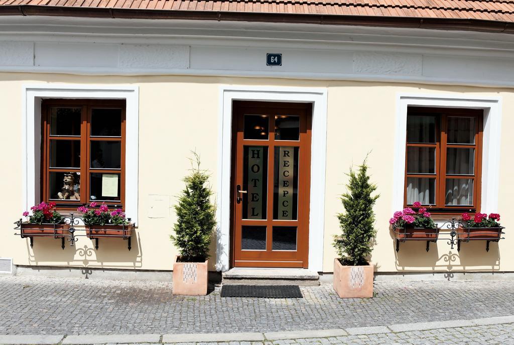 Hotel Pelikan Třeboň Exterior foto